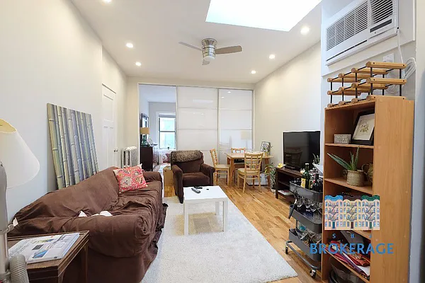 Rented by SBJ Brokerage, LLC | media 16