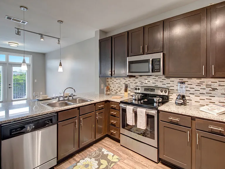 Note 16 Apartments — Photo 10