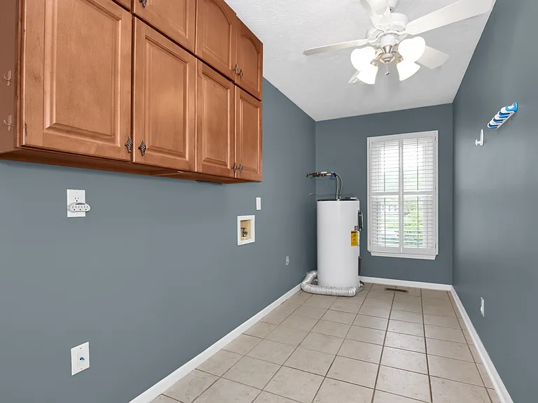 853 Foxcroft Dr — Photo 22