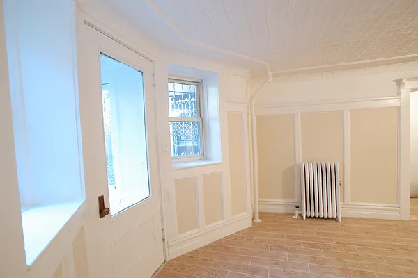 Rented by Corcoran | media 14