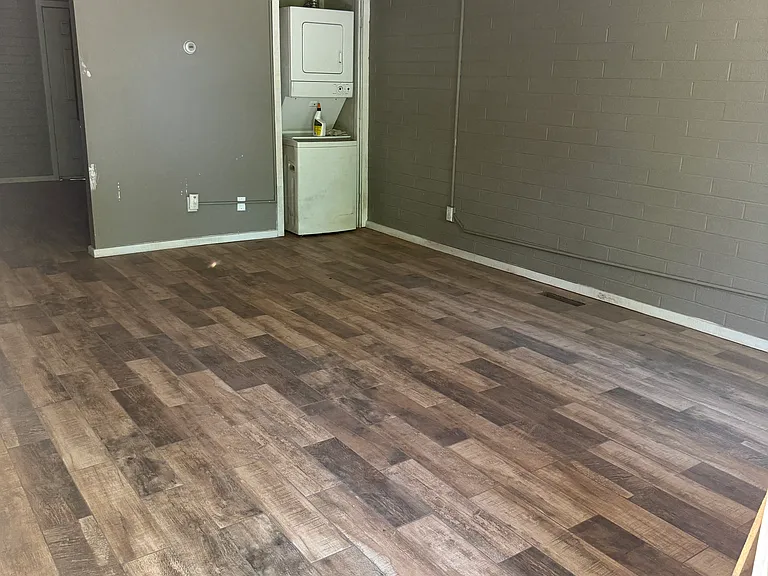2809 N Ellen St #1 — Photo 4
