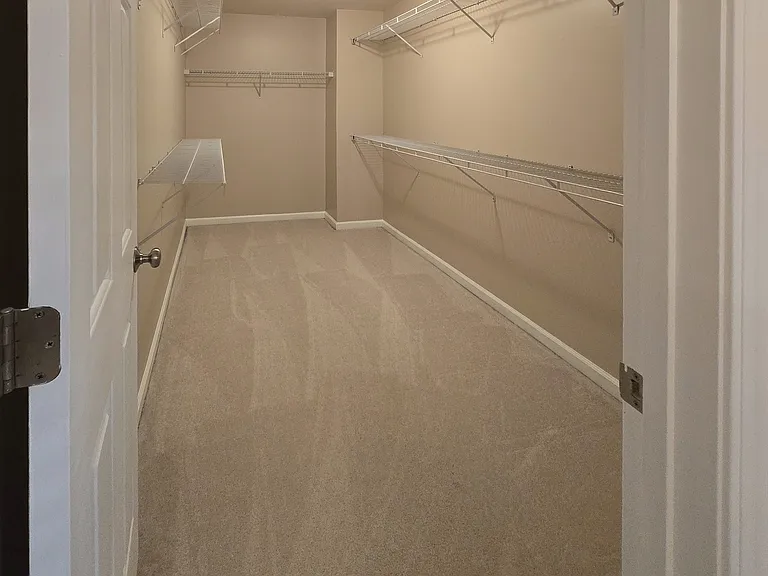 2042 Polesdean Ln — Photo 14