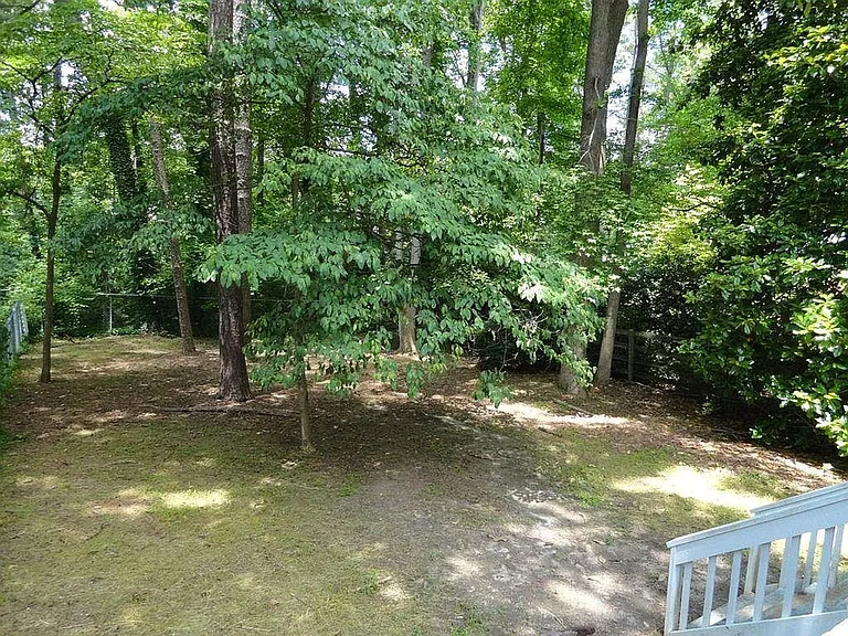 700 Grove Ave — Photo 19