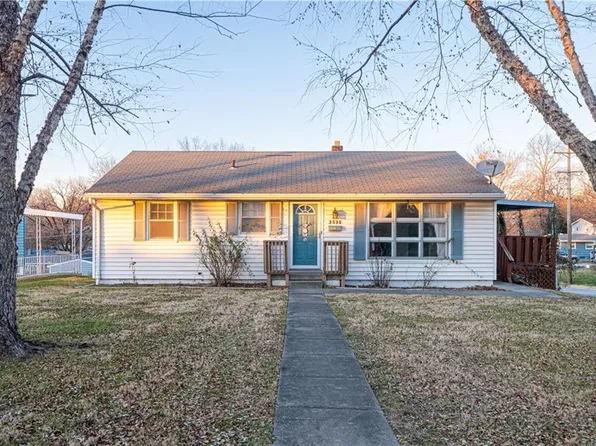 3535 Scott St, Saint Joseph, MO 64507