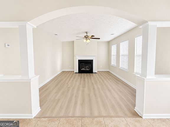 2nd image of 632 Stonecrest Dr