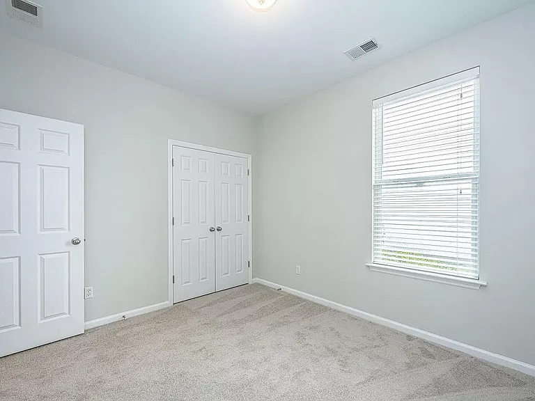 First floor bedroom 2