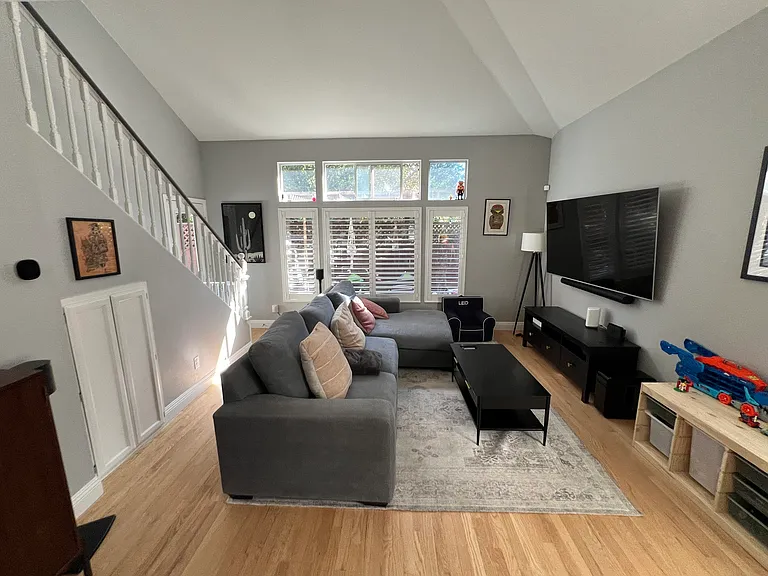 7119 Marsh Way — Photo 4
