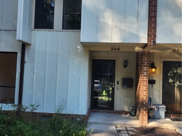 304 Colonel Dr, Henrico, VA 23075