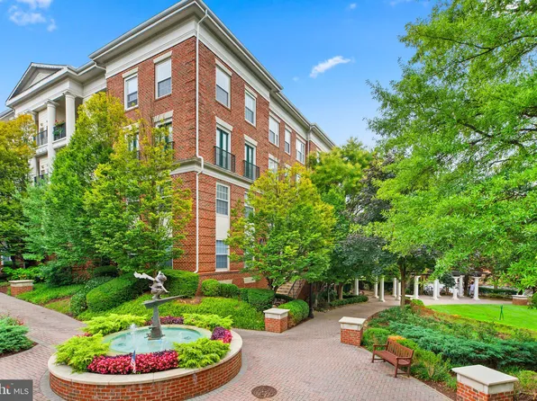 31 Booth St Unit 359, Gaithersburg, MD 20878