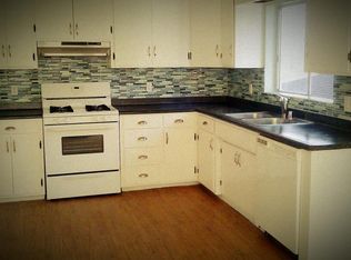 635 W 24th St, San Pedro, CA 90731