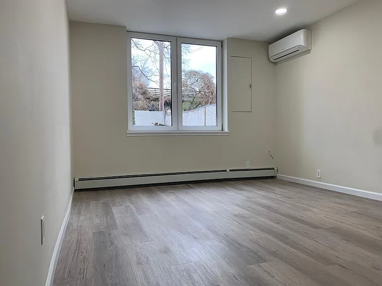 3686 Shore Pkwy — Photo 12