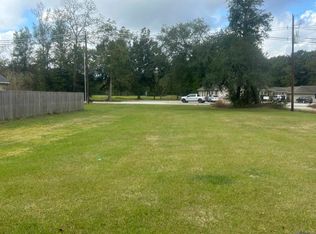 42128 N Hoover Rd, Ponchatoula, LA 70454