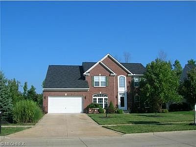 1st image of 107 Boulder Dr