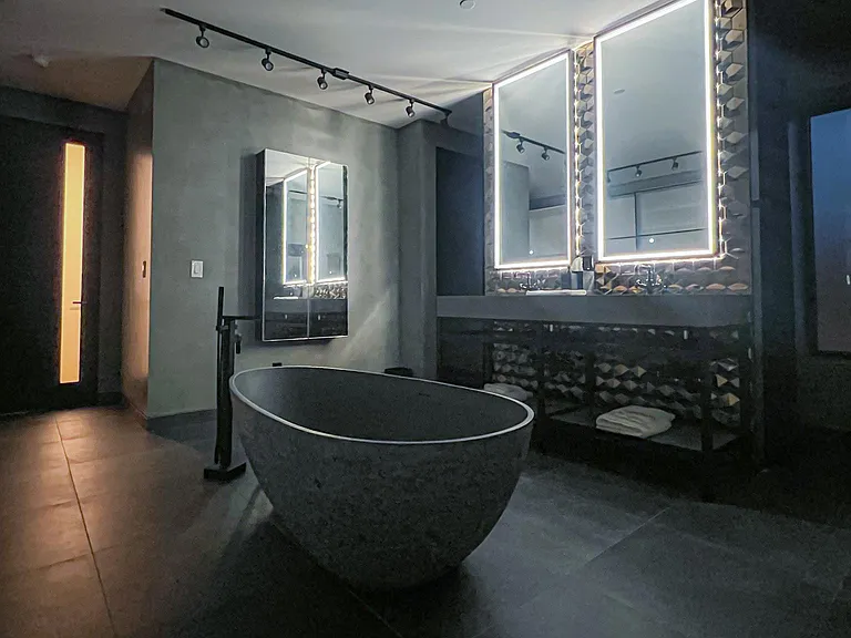 916 Roswell Ave #B — Photo 5
