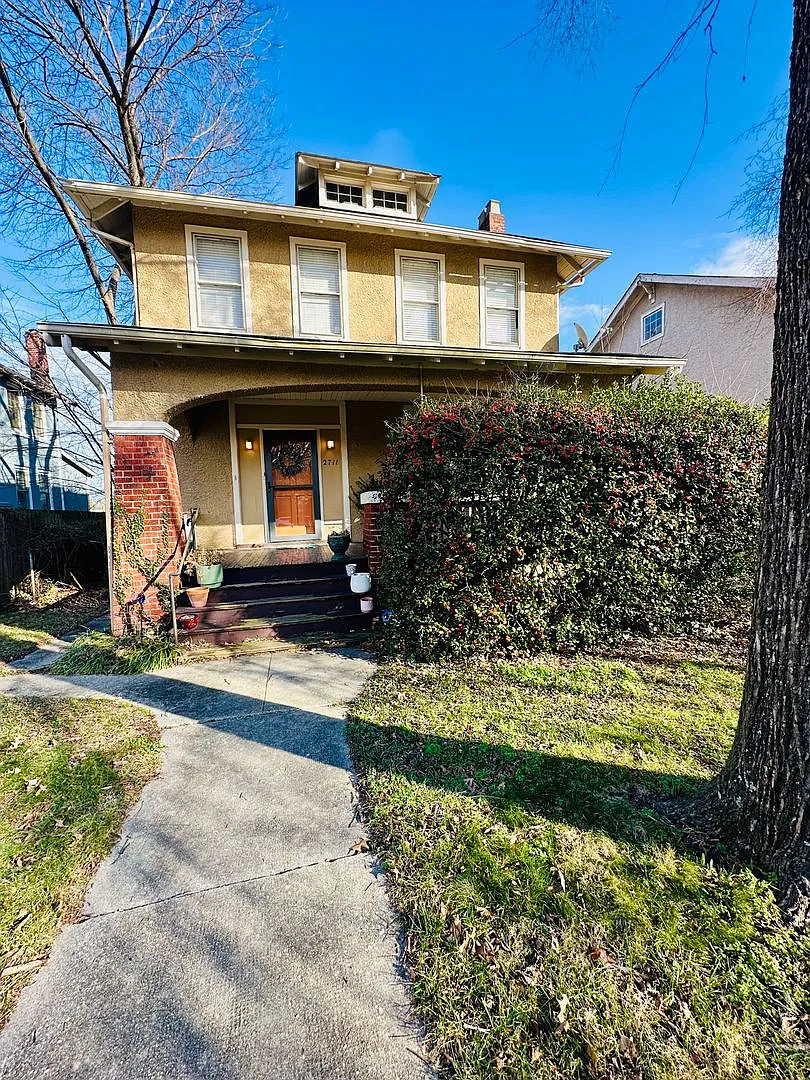 Gorgeous 4bdrm/1.5bth Home Located on Seminary Avenue in Richmond's North Side!! — Photo 1