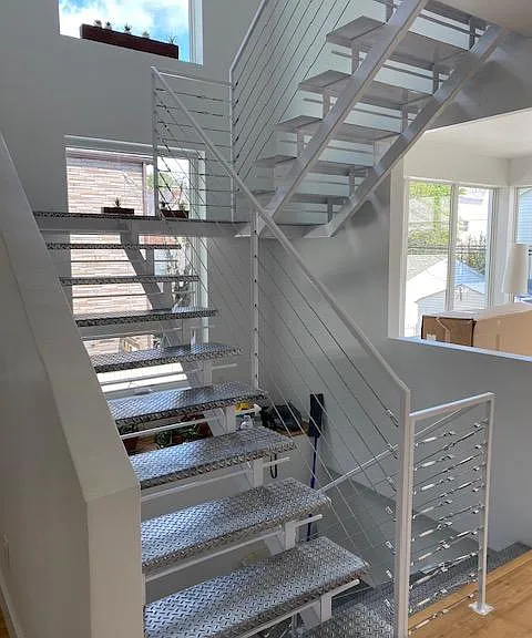 358 Lamont Pl — Photo 10
