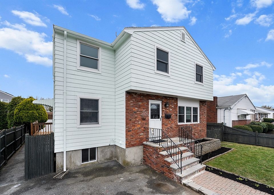 69 Sigourney St, Revere, MA 02151 Zillow