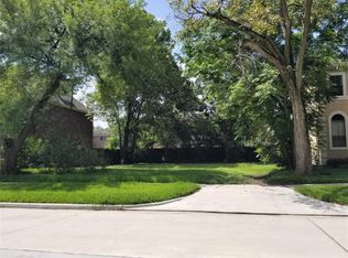 4515 Maple St, Bellaire, TX 77401