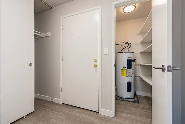 D14 Apartments — Photo 26