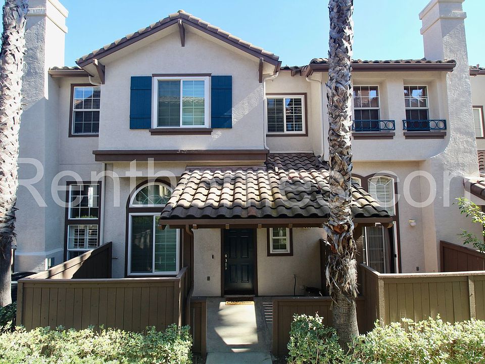 1st image of 10304 Wateridge Cir Unit 260