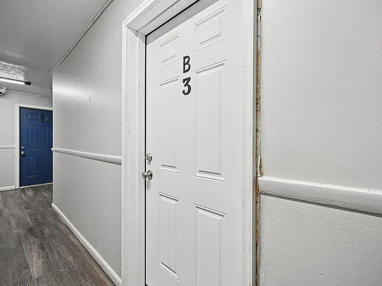 Summit Park Apartments — Photo 20