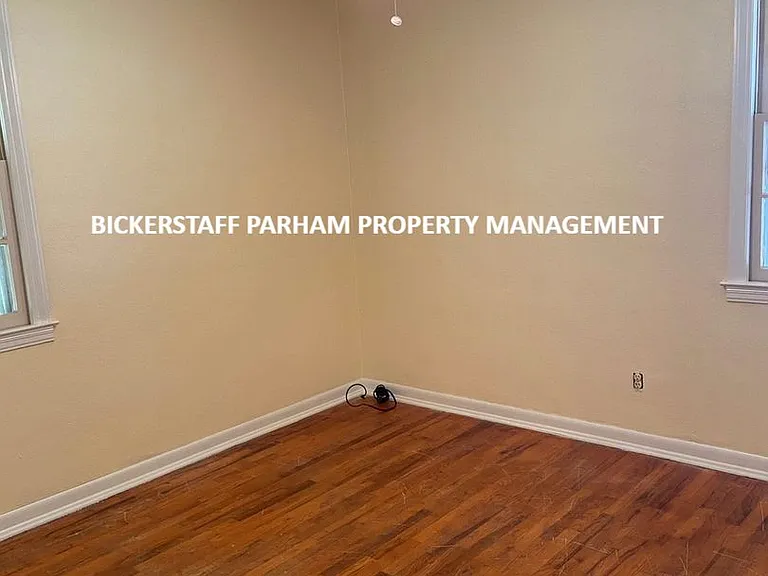 3053 Blan St — Photo 8