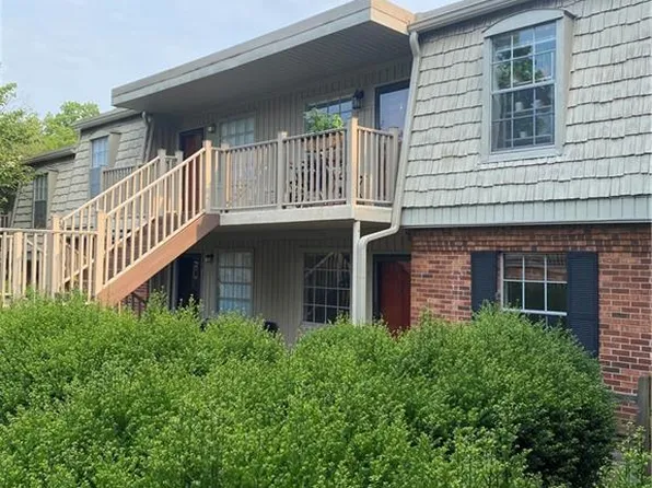 3826 Country Club Rd APT F, Winston Salem, NC 27104
