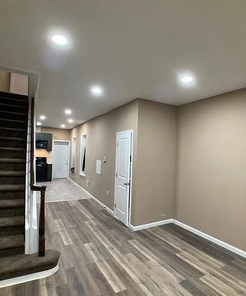 758 N Dekalb St — Photo 31