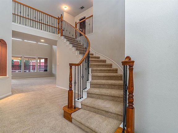 3rd image of 4943 Marsh Harrier Ave