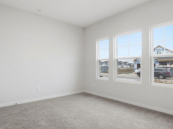 5th image of 513 Claire Dr
