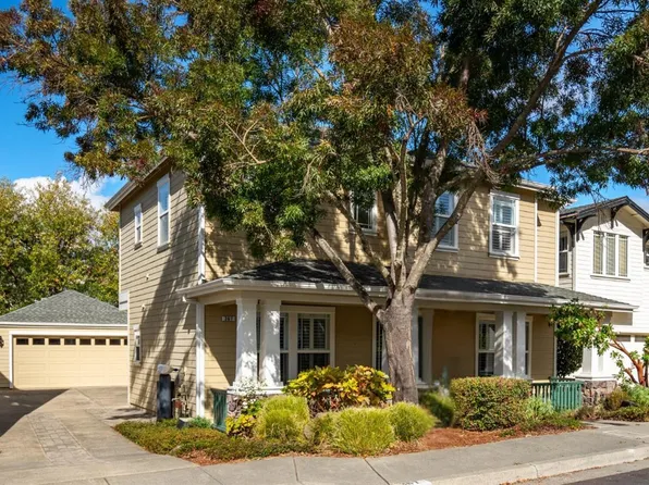 367 Arabian Way, Healdsburg, CA 95448