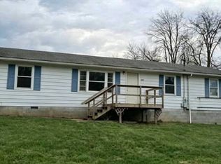 636 A Rd, Arthurdale, WV 26520