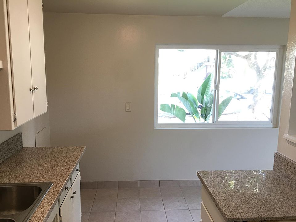 1st image of 520 E Hurst St #17