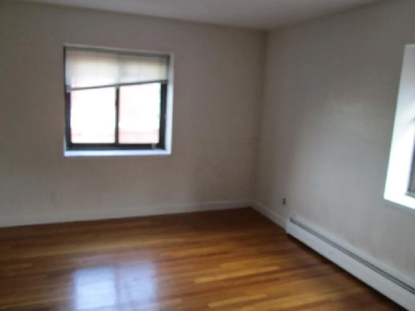 Brighton 2-Bedroom with Parking and Renovated Kitchen — Photo 2