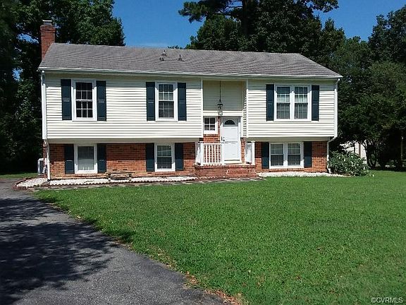 2nd image of 3802 Voyager Dr