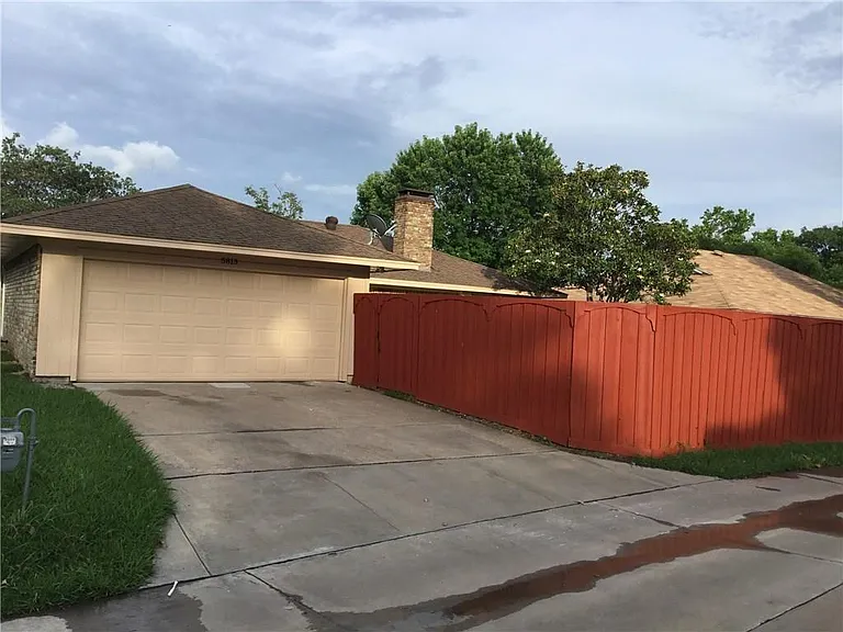 5813 Bobbie Ln — Photo 4