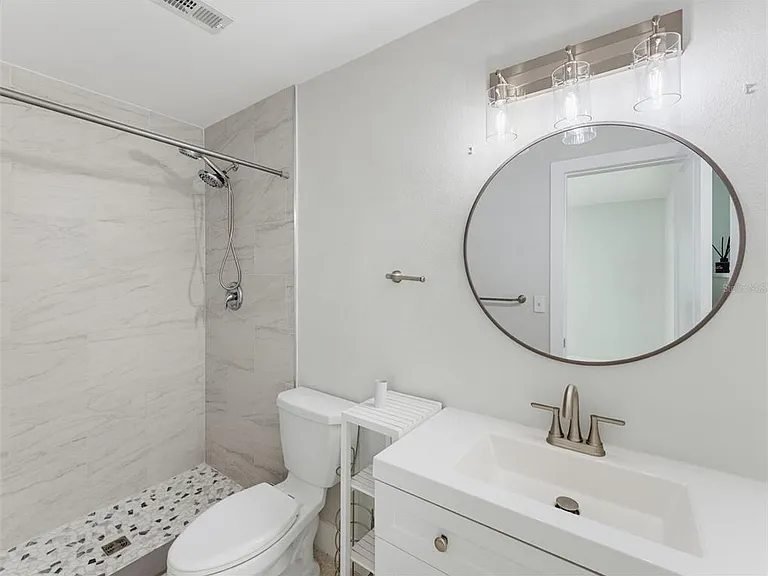 4044 Headsail Dr — Photo 20