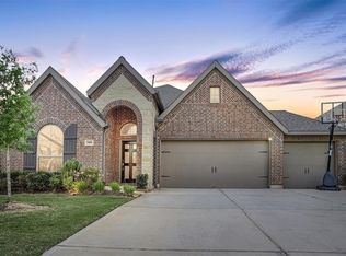 24911 Mountclair Hollow Ln, Tomball, TX 77375