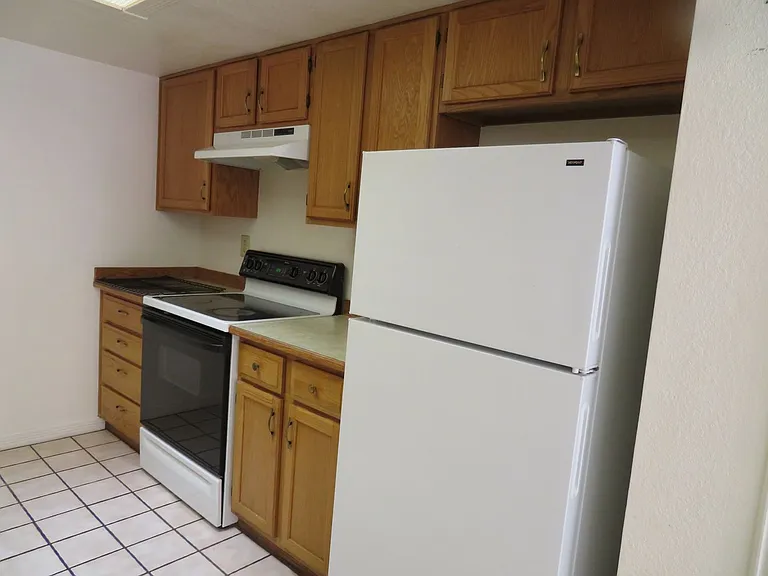 654 Rouault Ave — Photo 5