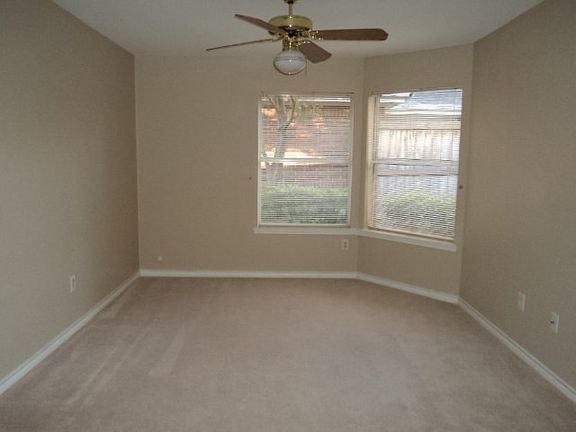 4th image of 6502 Cypress Ln