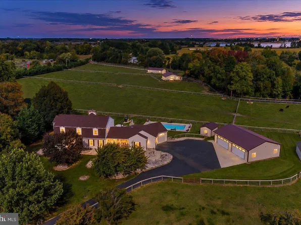 1080 Dutch Neck Rd, Middletown, DE 19709
