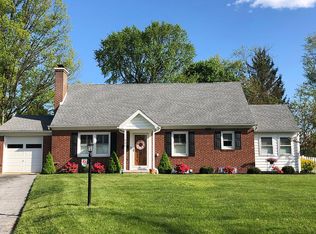 930 Indiana Ave, Lemoyne, PA