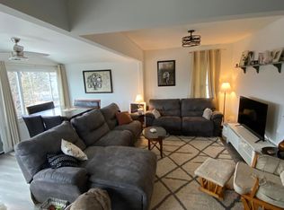 609 W Edwards Ave, Houghton, MI 49931