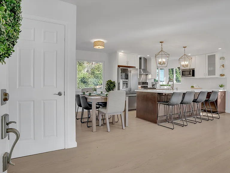 Stewarton Dr — Photo 11