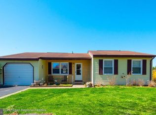 78 Chelsea Dr, Whiting, NJ 08759