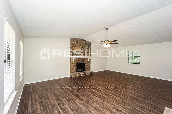 6926 Apache Ln — Photo 7
