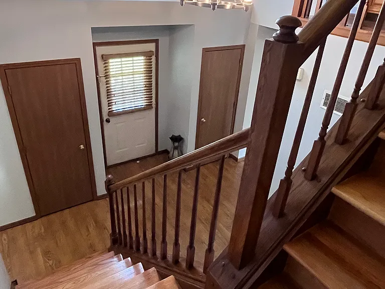 1010 N Ashbury Ave — Photo 15