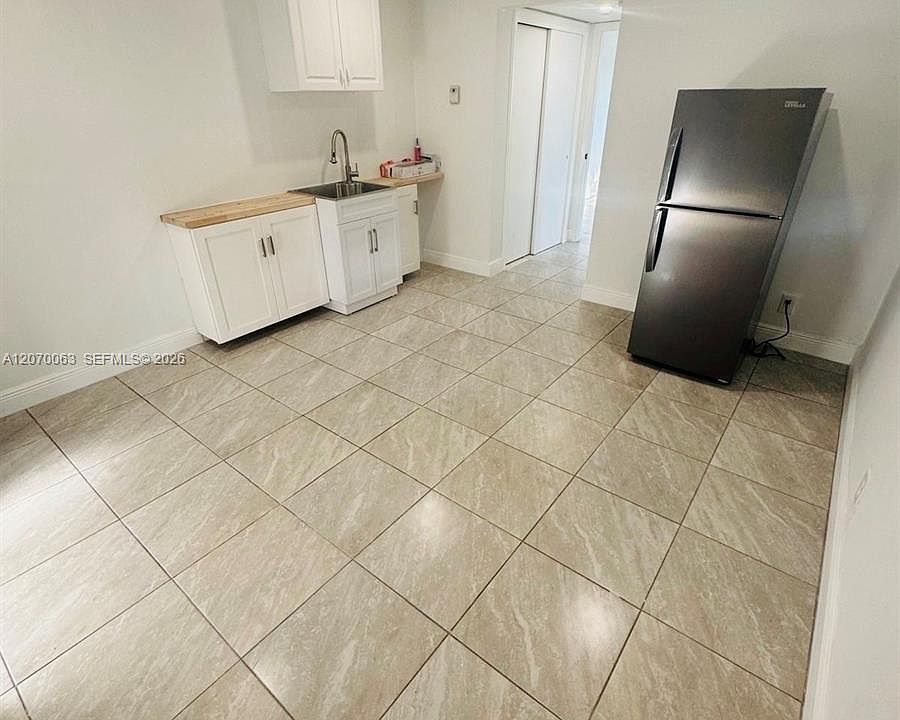 1st image of 2502 Harding St #2