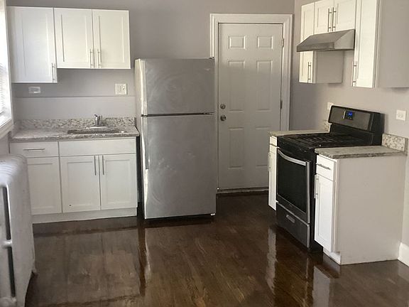 2nd image of 1638 W 81st St