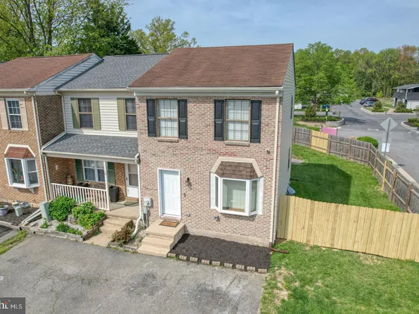 34 Shetland Way, New Castle, DE 19720